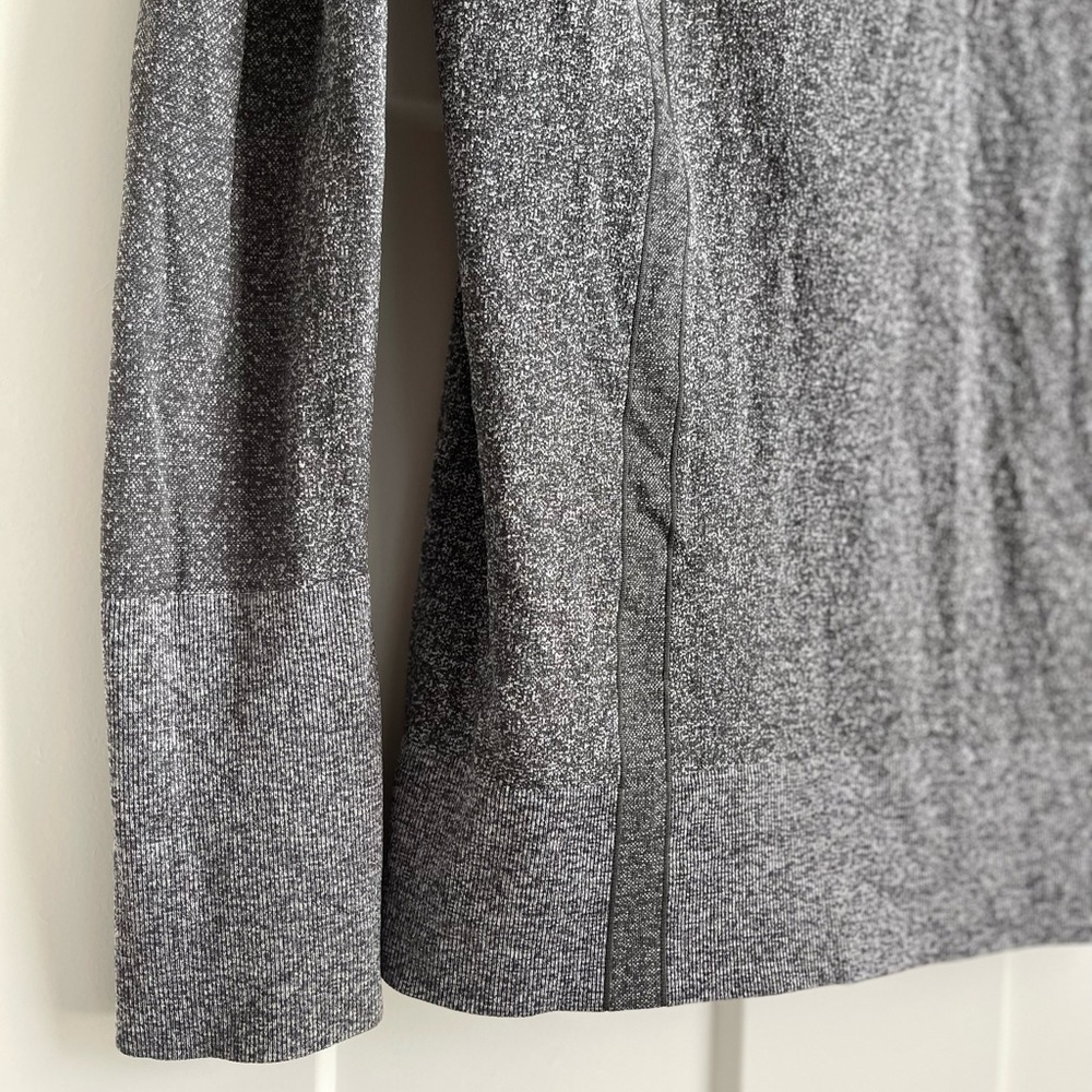 Under Armour Threadborne Pullover - image 8